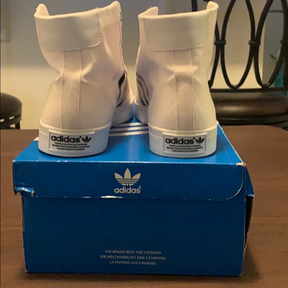 Adidas CourtVantage Mid - Picture 4 of 5